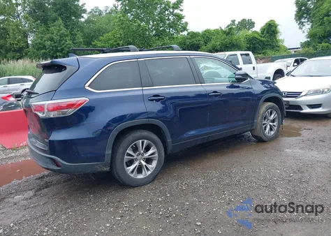 2015 Toyota Highlander Xle from USA, damaged, VIN 5TDKKRFH7FS066426